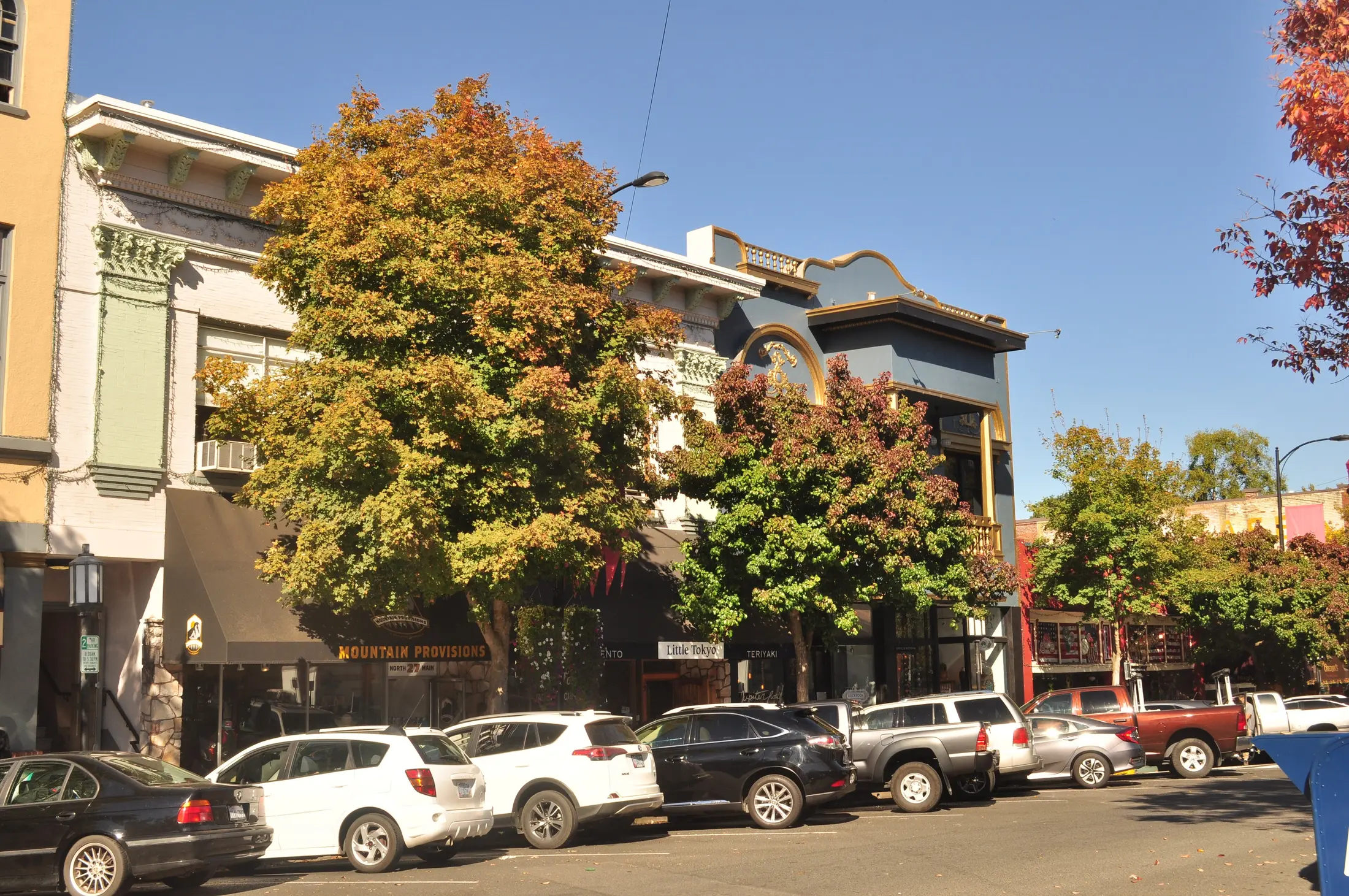 Shops on the plaza in downtown Ashland