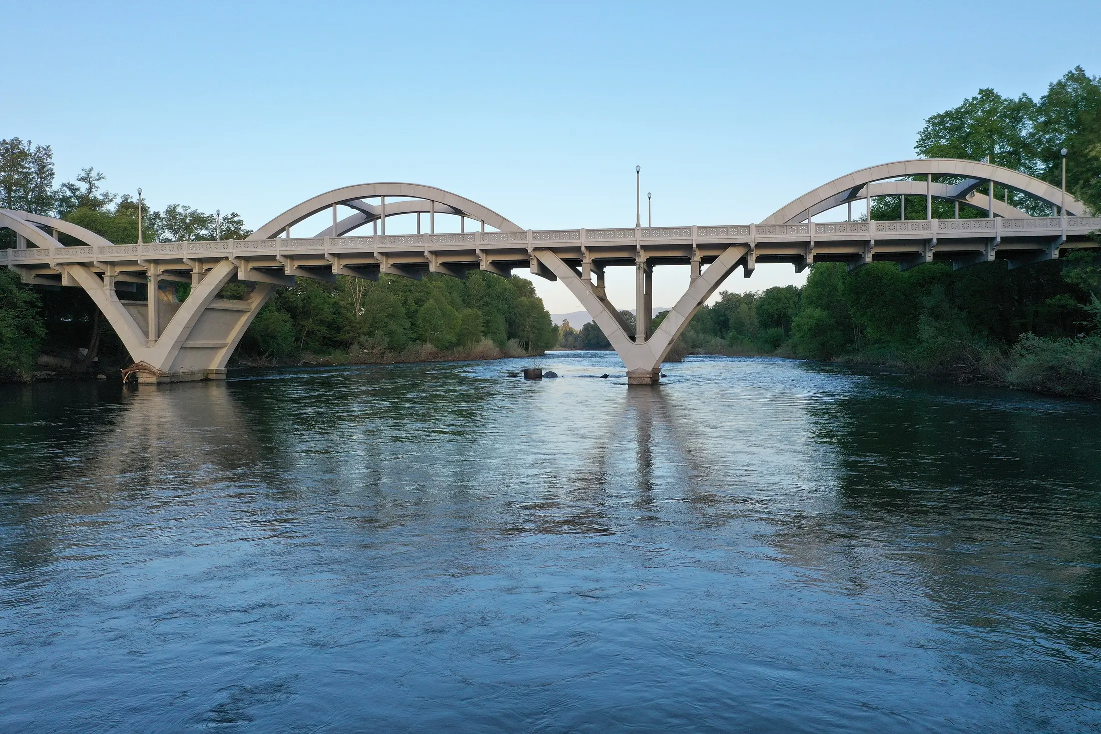 Caveman Bridge crossing the Rogue River in Grants Pass